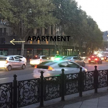 Apartment Gallery Rustaveli 1 Tiflis Dış mekan fotoğraf
