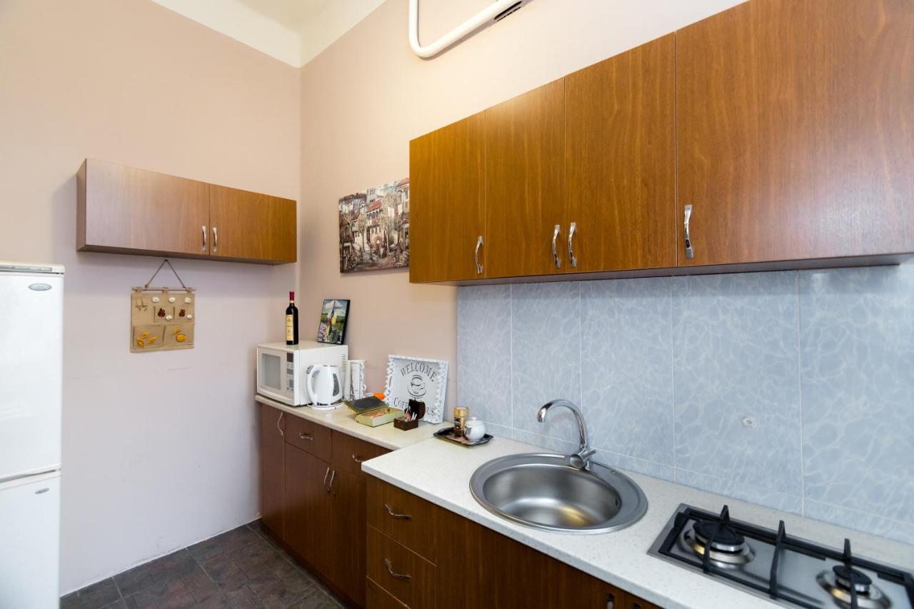 Apartment Gallery Rustaveli 1 Tiflis Dış mekan fotoğraf